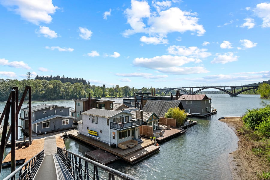 Furnished Finder property 546706_1 photo 22