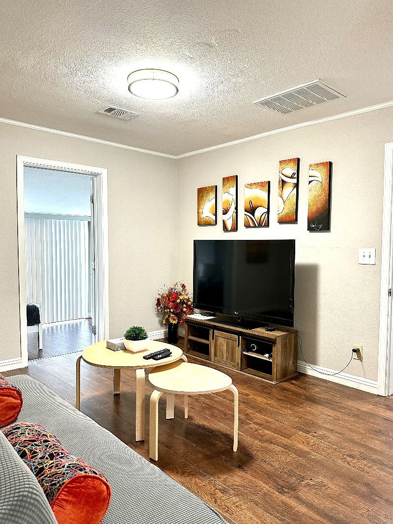 Furnished Finder property 546707_1 photo 4