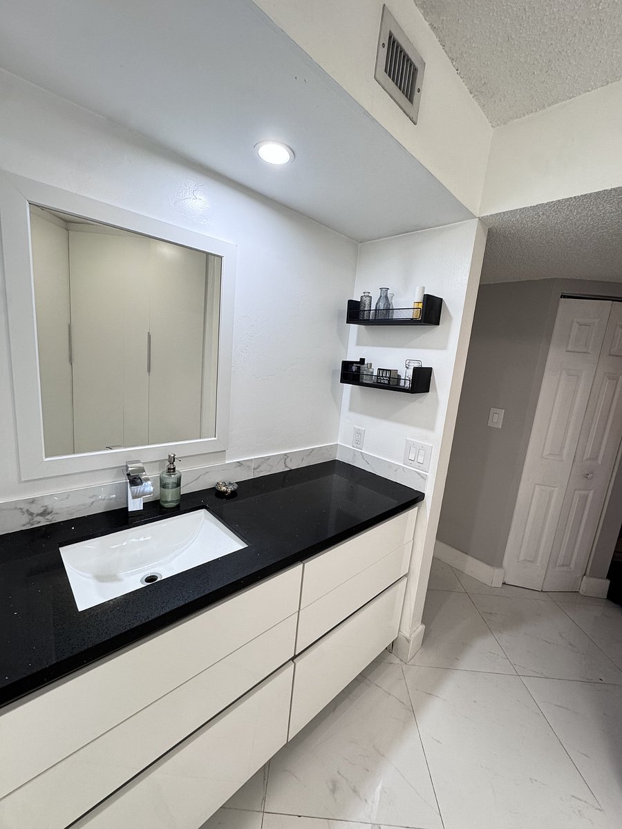 Bedroom 3 bathroom