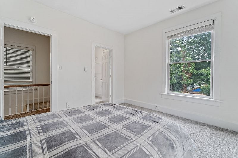 Front Upstairs Bedroom 2nd angle