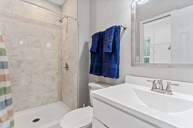 En-Suite Bathroom