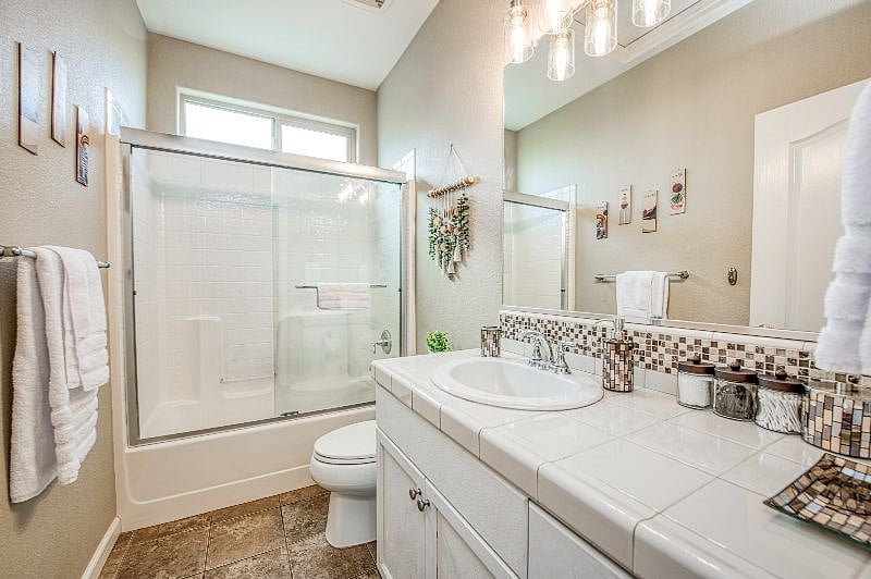 Furnished Finder property 546782_1 photo 16