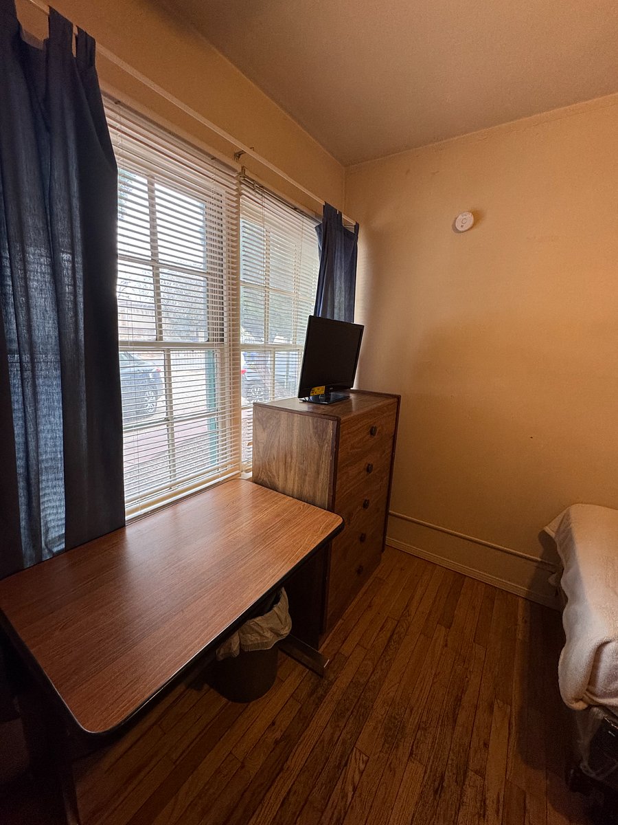 Furnished Finder property 546815_1 photo 3