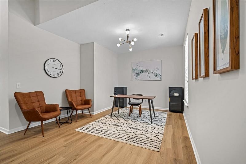 Furnished Finder property 546827_1 photo 8