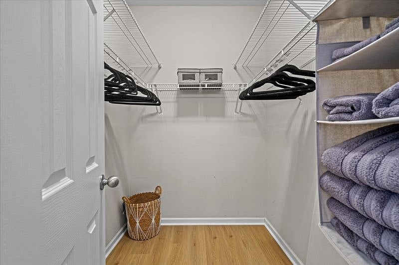 Furnished Finder property 546827_1 photo 15