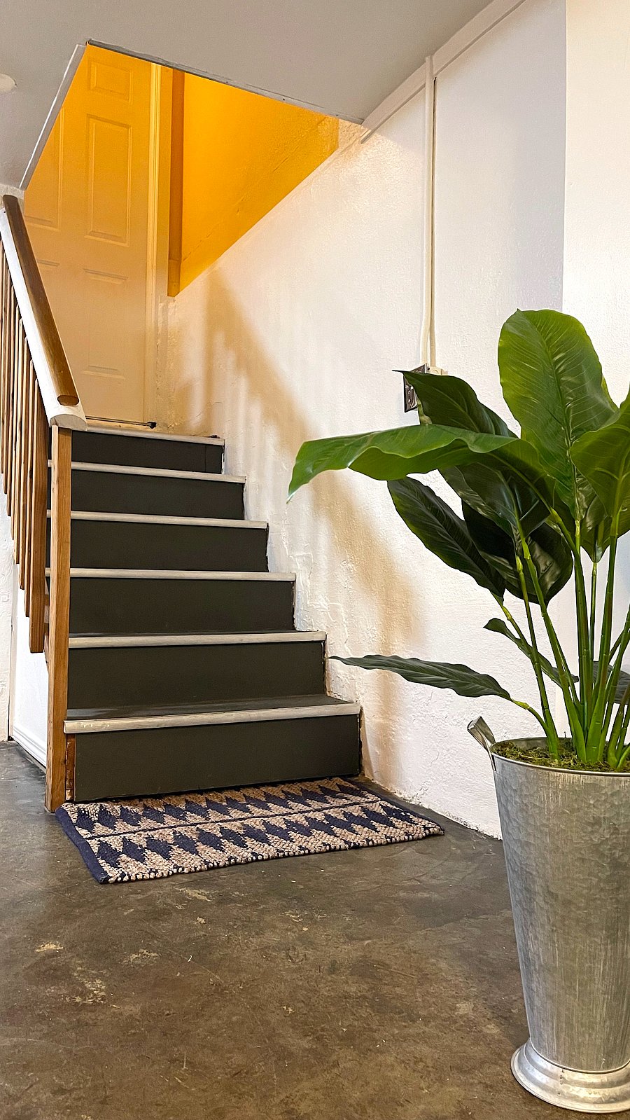 Entrance stairs