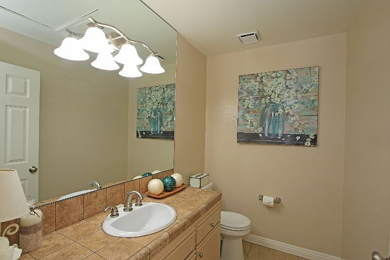 Furnished Finder property 546859_1 photo 3