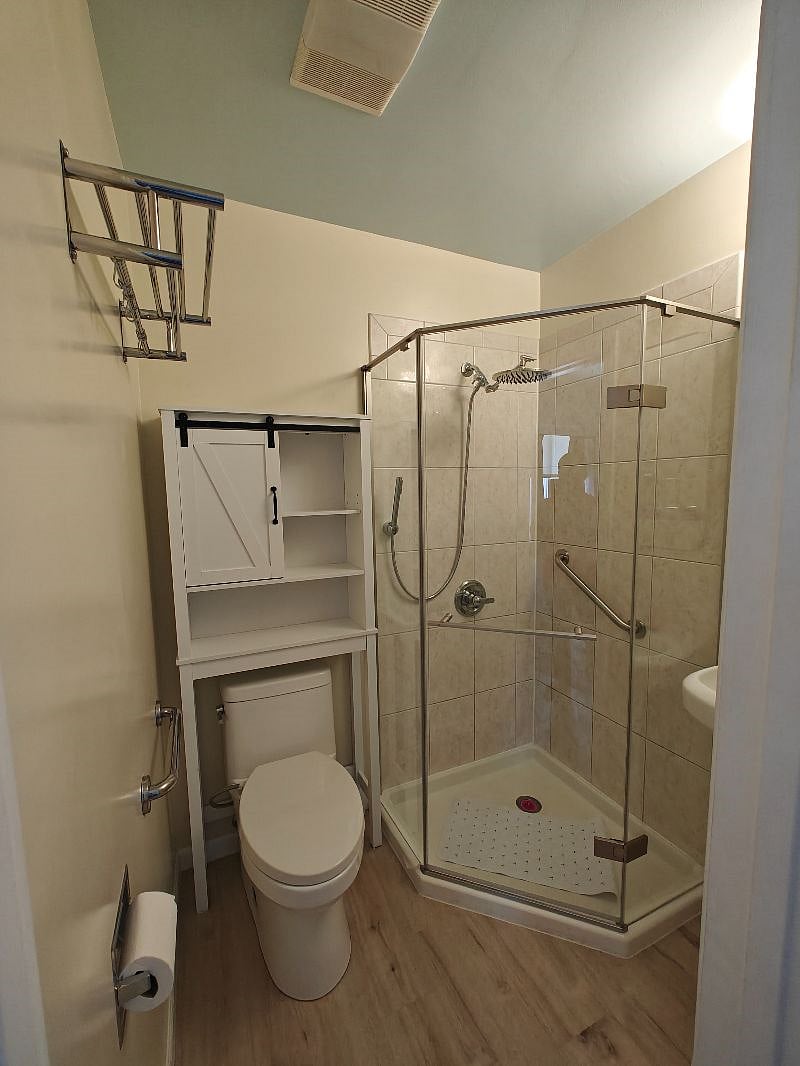 Furnished Finder property 546889_1 photo 8