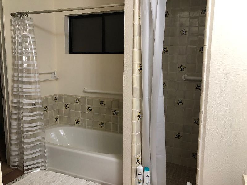 Furnished Finder property 546930_1 photo 12