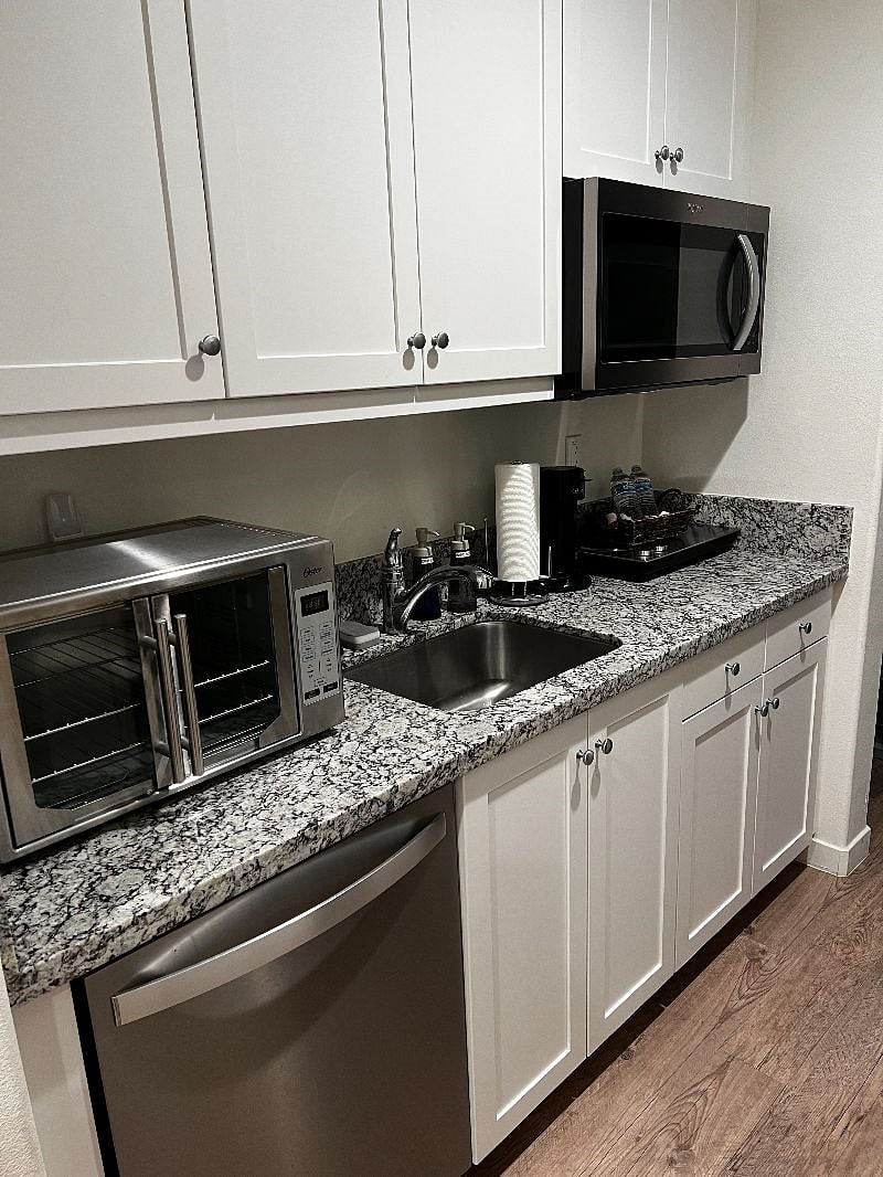 Furnished Finder property 546978_1 photo 8
