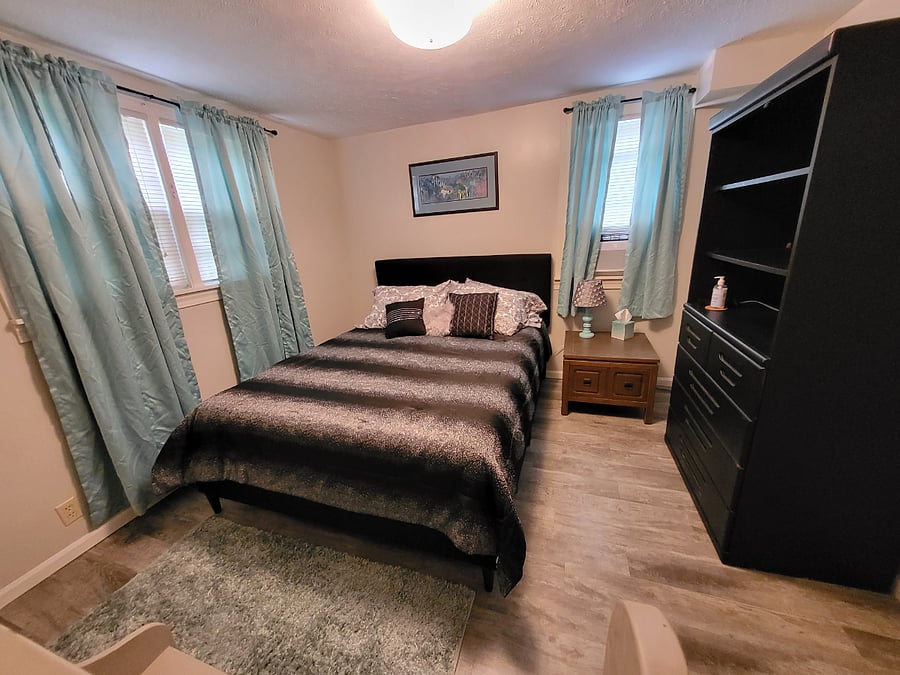 Furnished Finder property 547095_1 photo 5