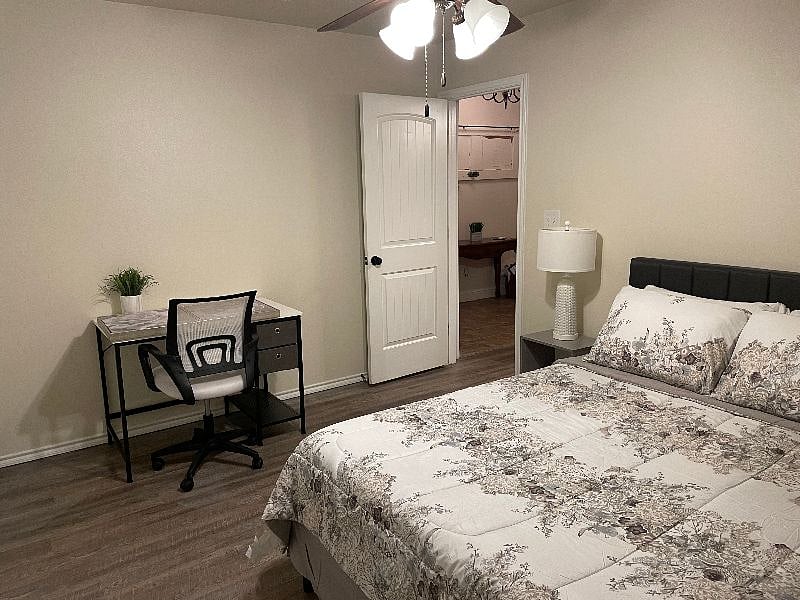 Furnished Finder property 547142_1 photo 10