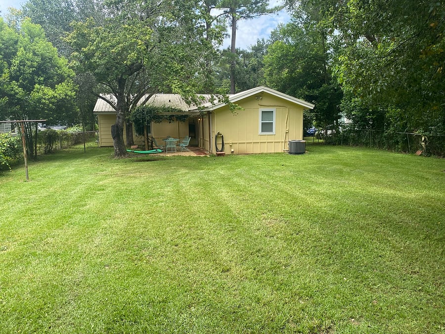 Fully Fenced Back Yard