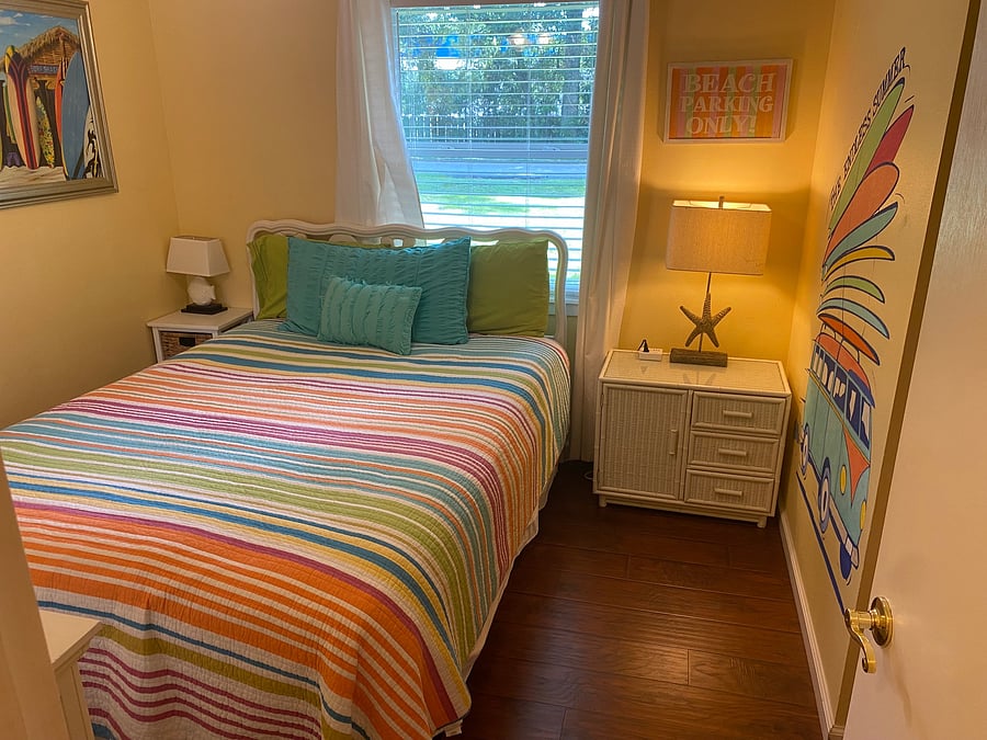 Queen Bedroom