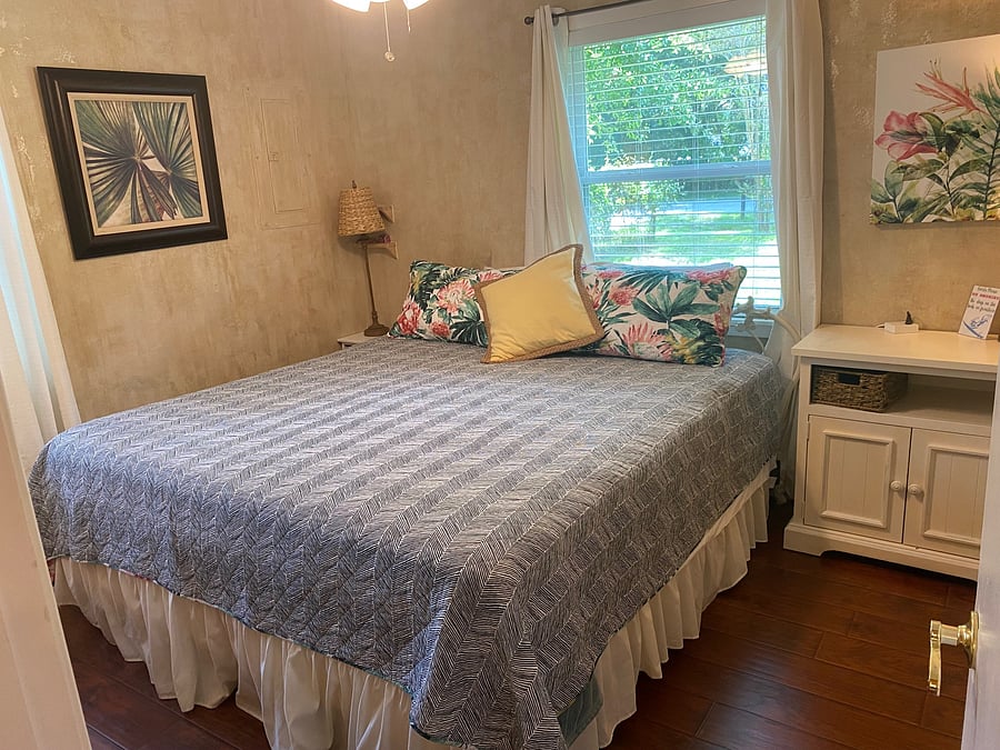 King Bedroom 2