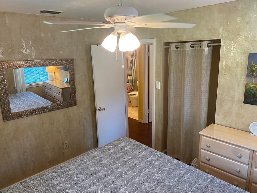 King Bedroom 2