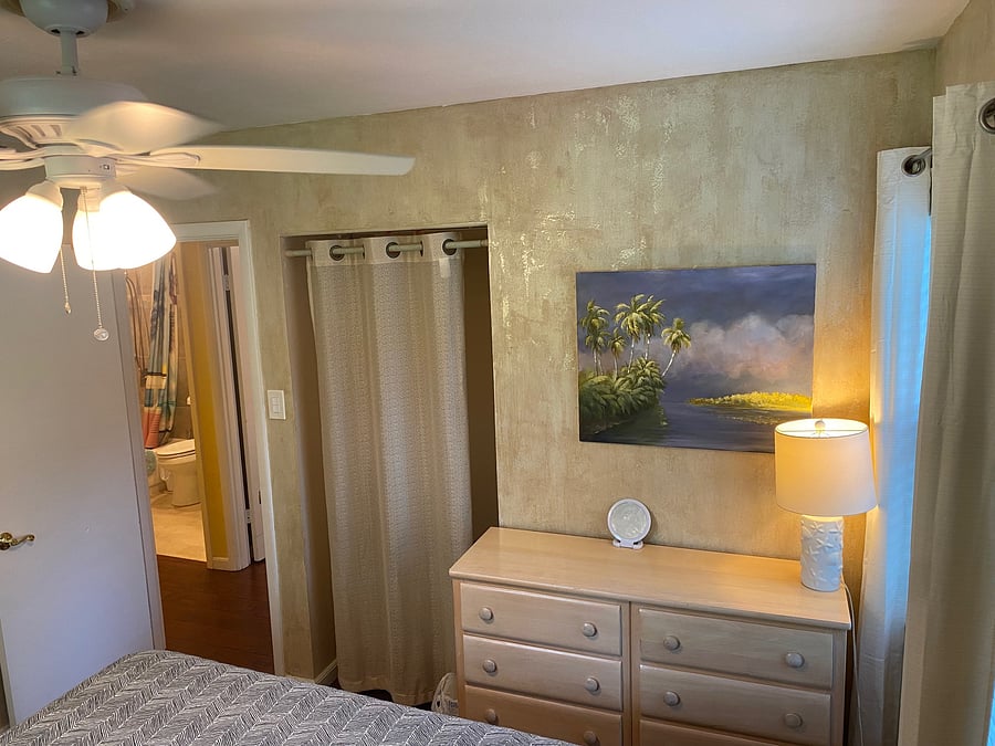 King Bedroom 2