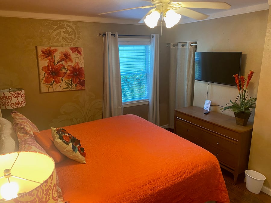 Master King Bedroom