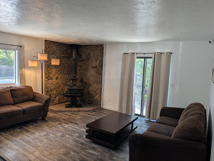 Furnished Finder property 547255_1 photo 4