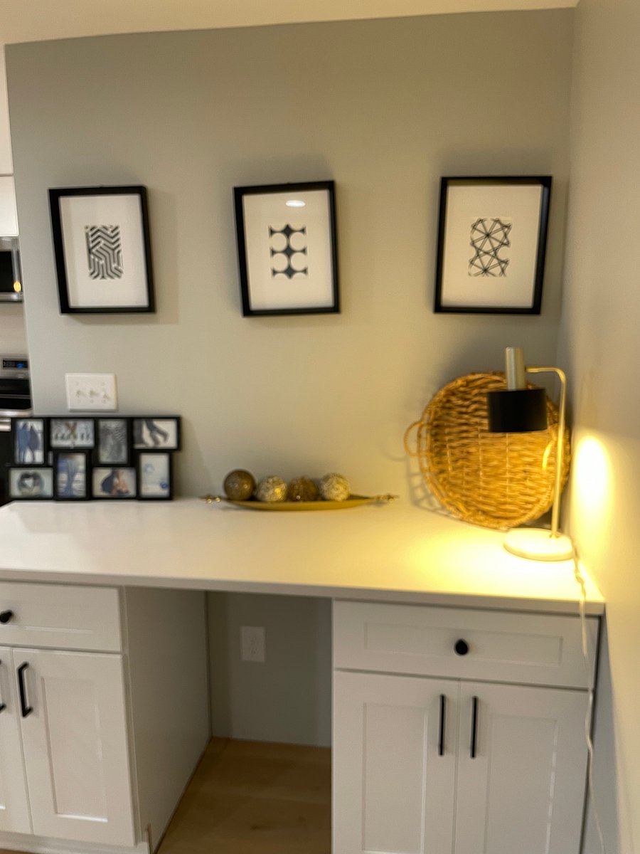 Dedicated desk area and work space