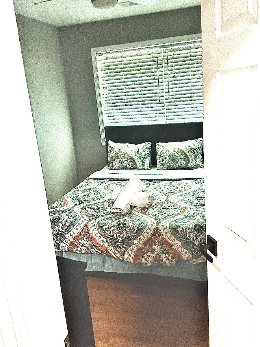 Furnished Finder property 547260_2 photo 33
