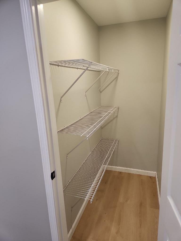 Furnished Finder property 547260_3 photo 8