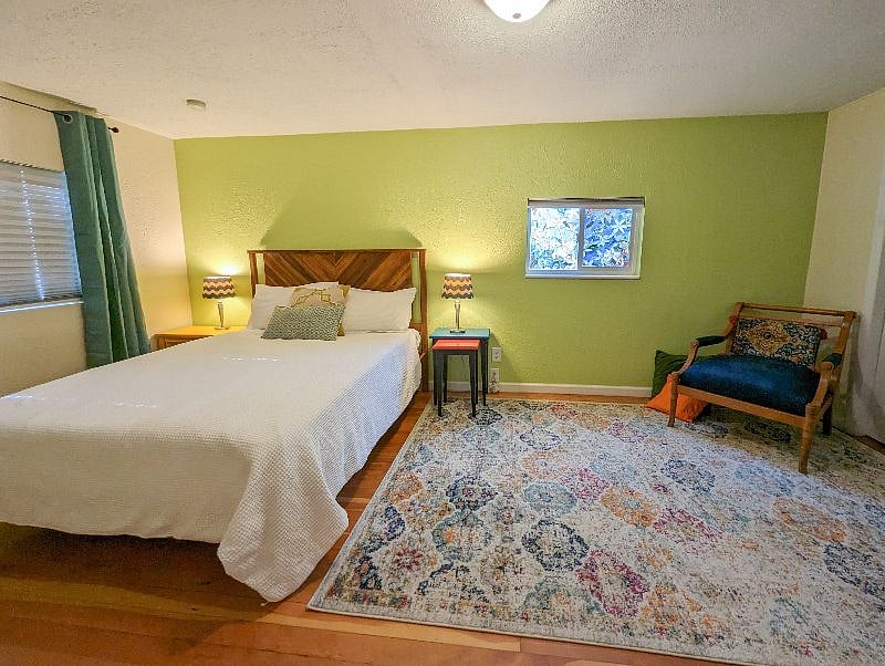 Furnished Finder property 547315_1 photo 13
