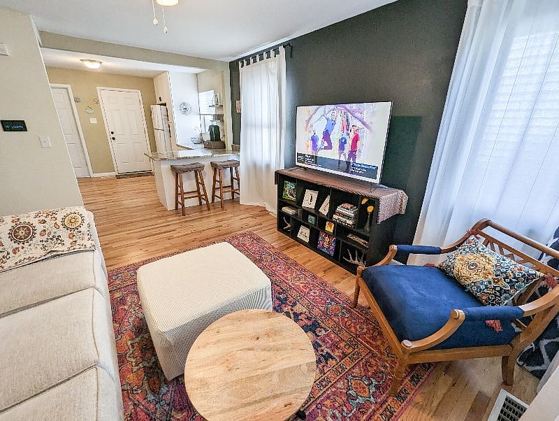 Furnished Finder property 547315_1 photo 7