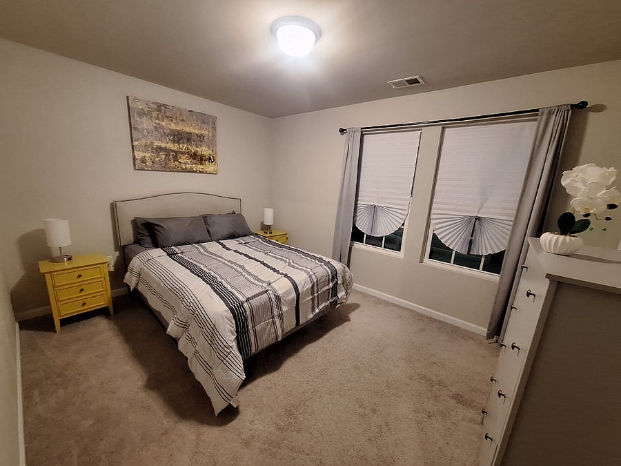 Room 4 (second level)