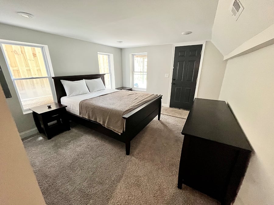 Furnished Finder property 547352_5 photo 3