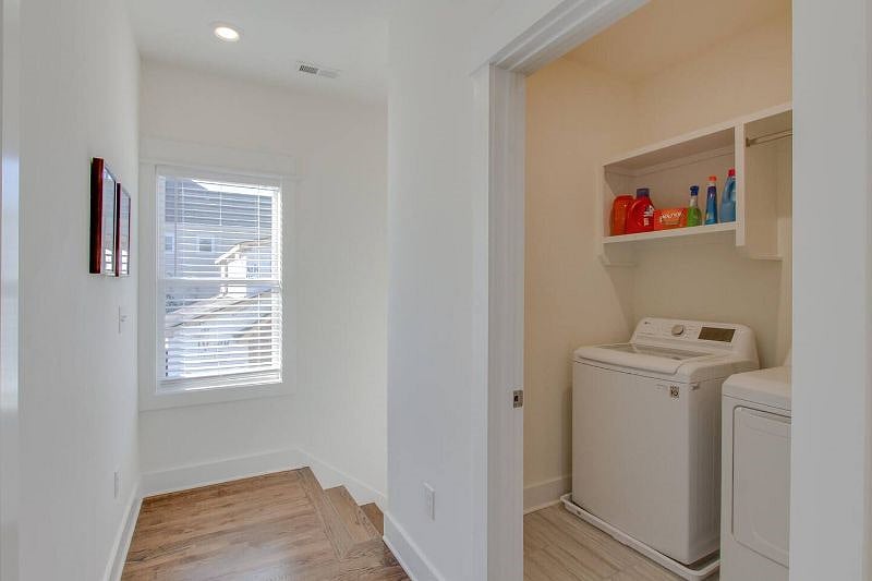 Furnished Finder property 547359_1 photo 16