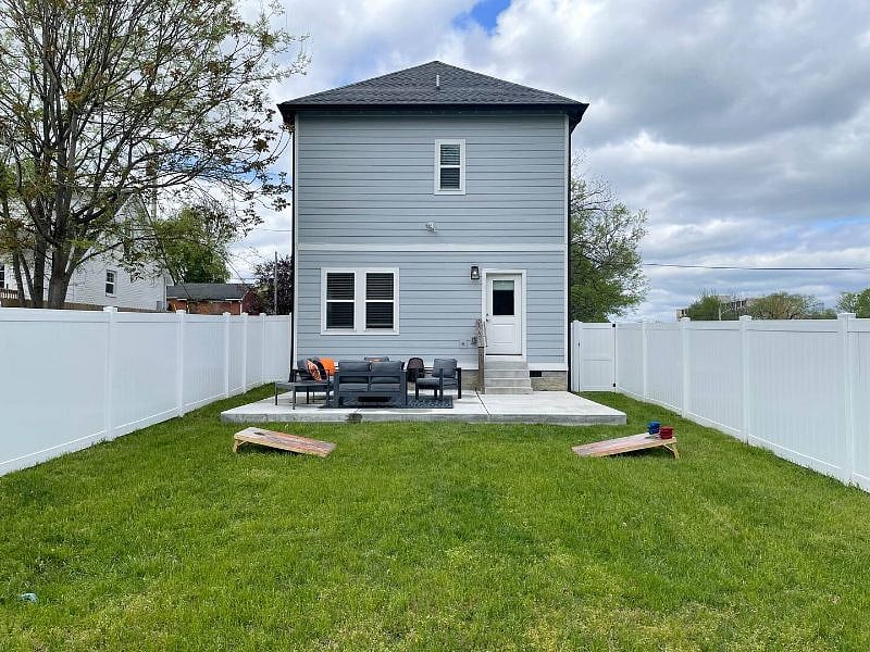 Furnished Finder property 547359_1 photo 17