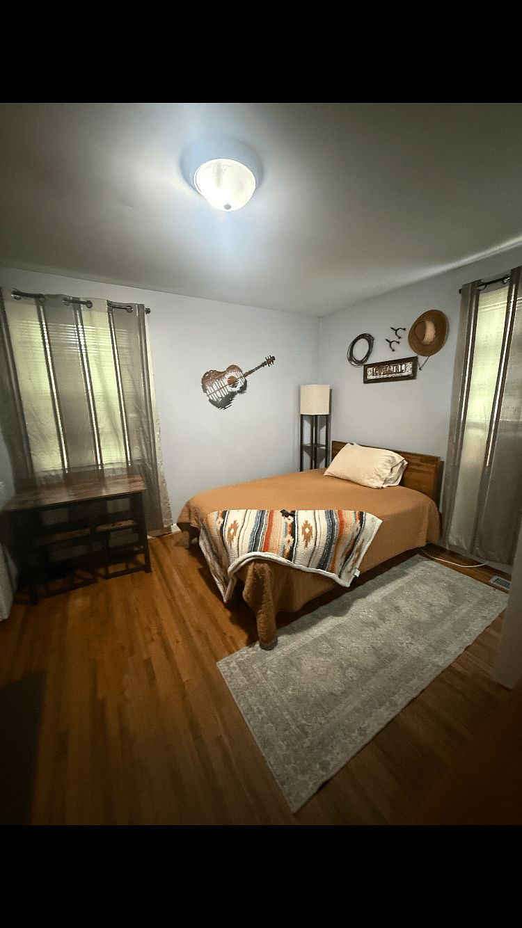 Furnished Finder property 547393_1 photo 5