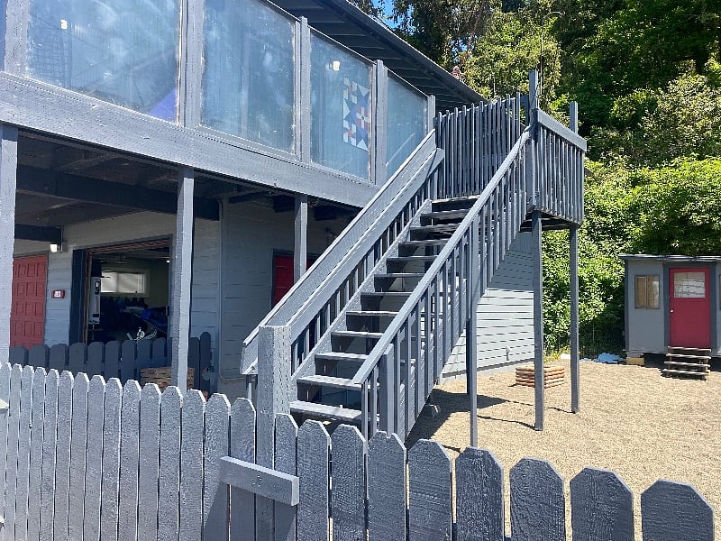 Outside Side Yard