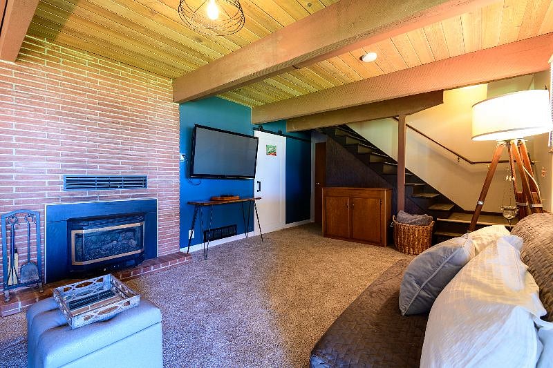 Studio Basement