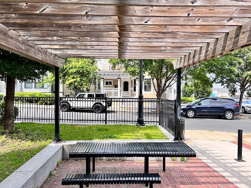 Furnished Finder property 547468_1 photo 28