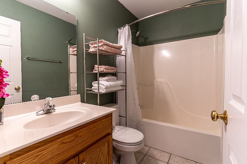 Furnished Finder property 547490_1 photo 12