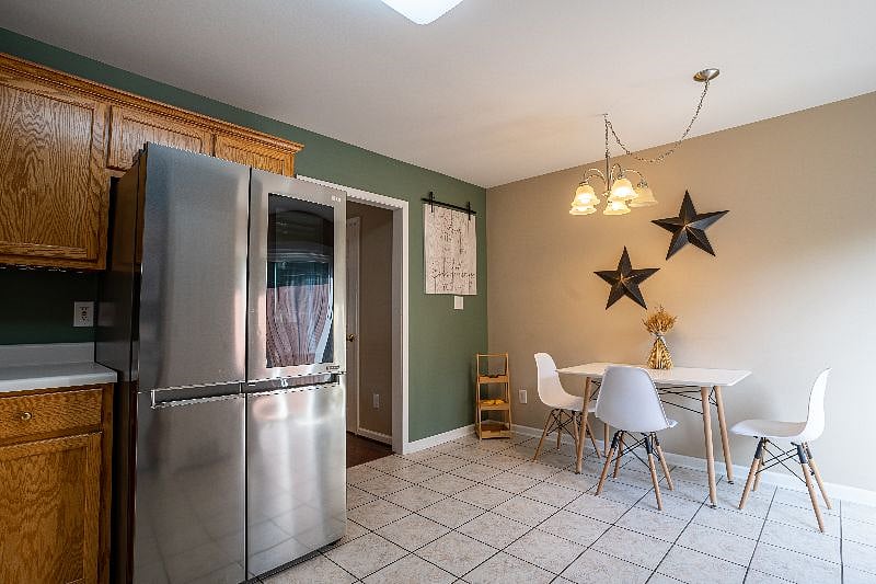 Furnished Finder property 547490_1 photo 8