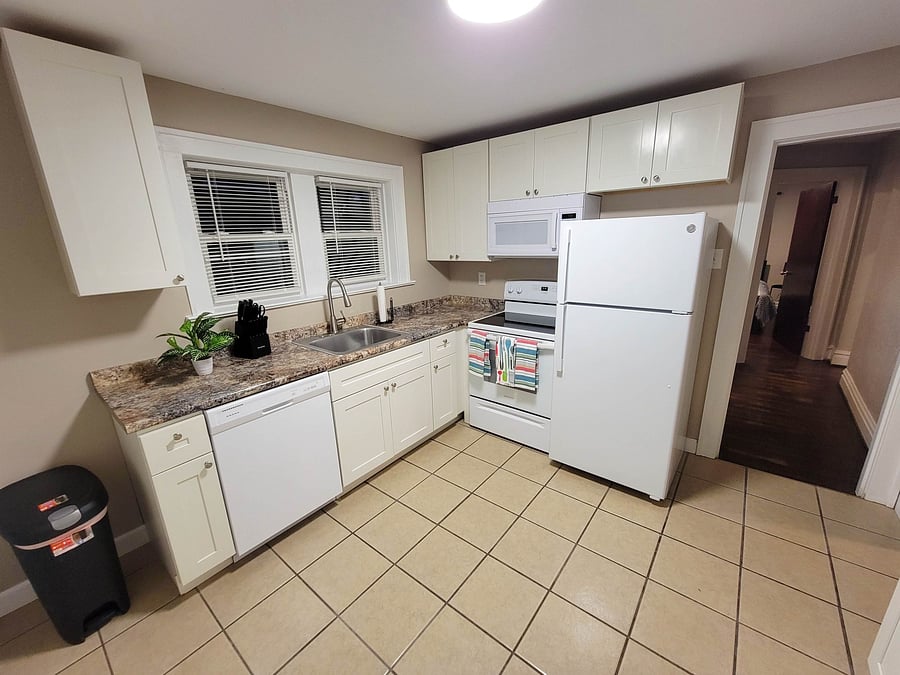 Furnished Finder property 547516_1 photo 6