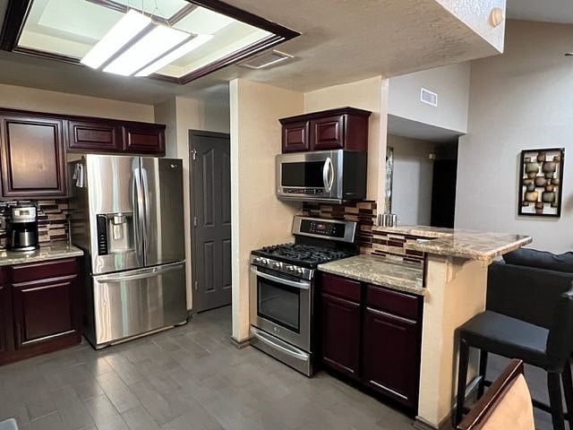 Furnished Finder property 547587_1 photo 3