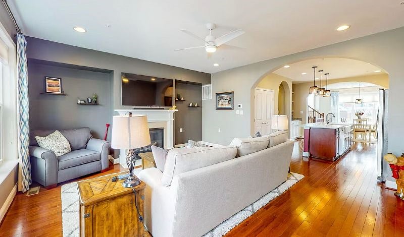 Furnished Finder property 547599_1 photo 3