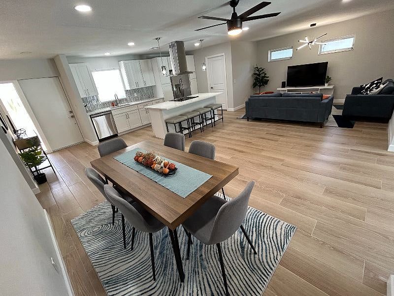 Furnished Finder property 547613_1 photo 4