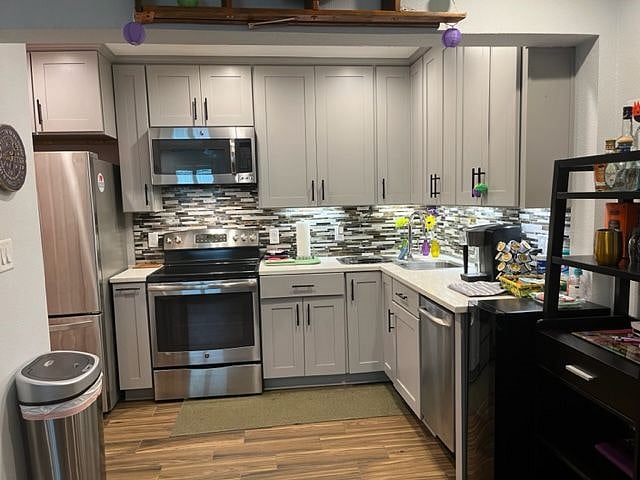 Furnished Finder property 547646_1 photo 12