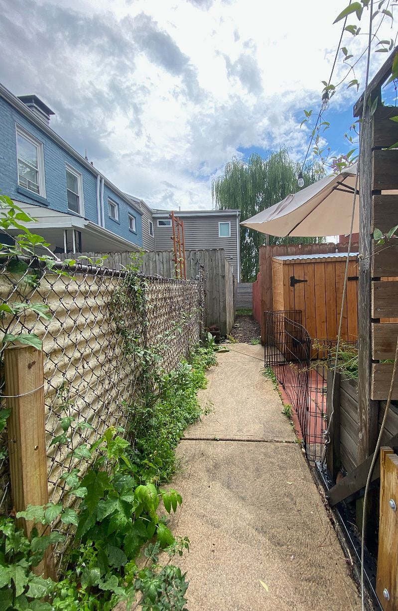 path from back patio 