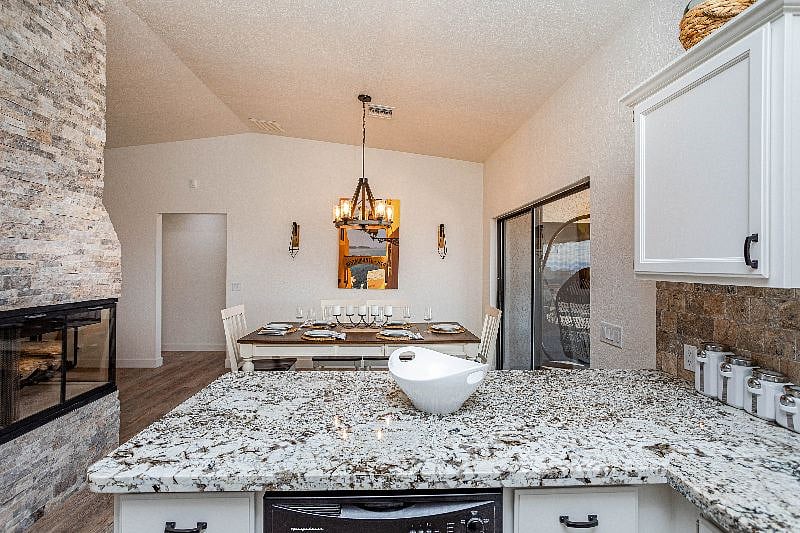 Kitchen area