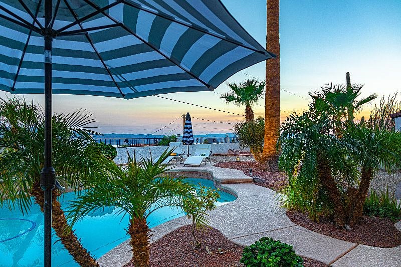 Furnished Finder property 547660_1 photo 24