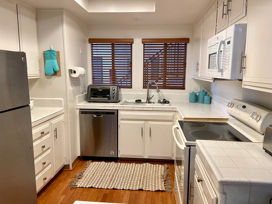 Furnished Finder property 547662_1 photo 7