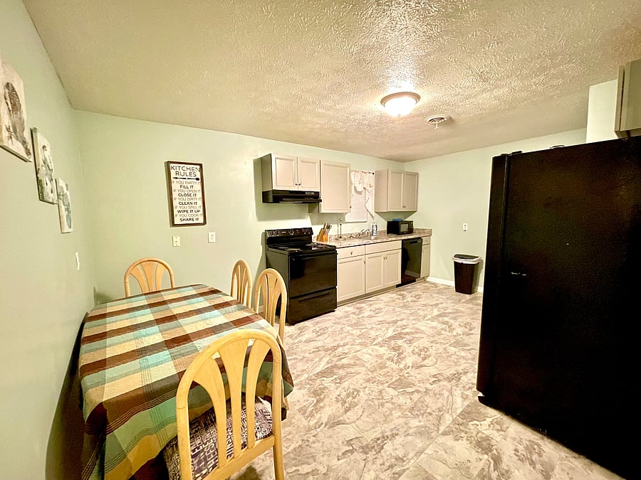 Furnished Finder property 547664_1 photo 12