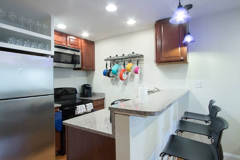 Furnished Finder property 547696_1 photo 3