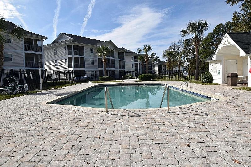 Furnished Finder property 547700_1 photo 10
